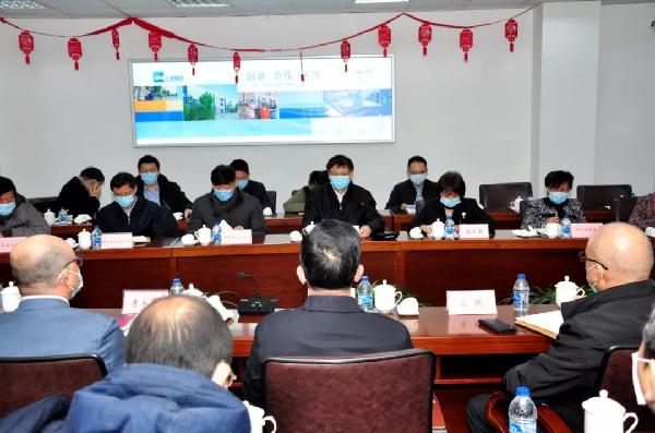 強(qiáng)采購、穩(wěn)保供，上海市副市長許昆林檢查市醫(yī)療物資備貨供應(yīng)