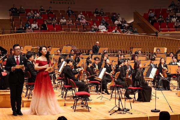 千里江山，以百年國樂致敬七秩榮光！