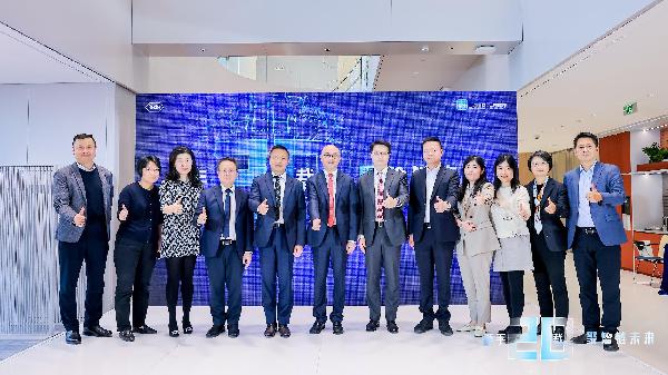 上藥康德樂與羅氏診斷攜手二十載，聚智鏈未來